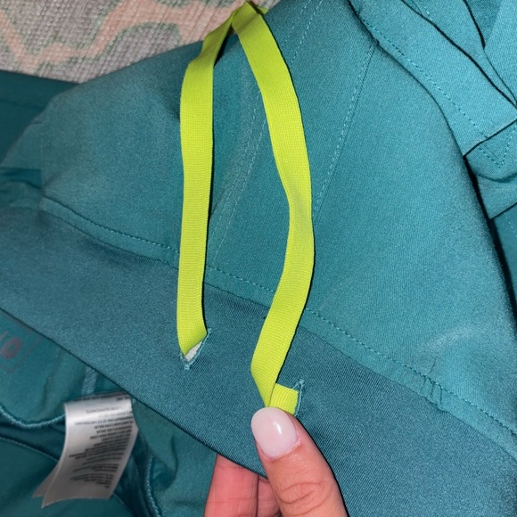 Green/Blue figs - Picture 4 of 5